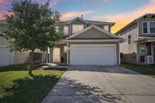 5303 Marsh Ln, Buda, TX, 78610-5290 | Card Image