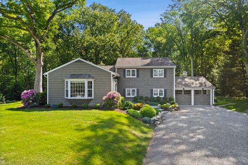 48 Blueberry Hill Rd, Weston, CT, 06883-2417 | Card Image