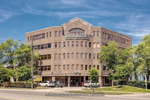 404-1018 Finch Ave W, North York, ON, M3J3L5 | Card Image