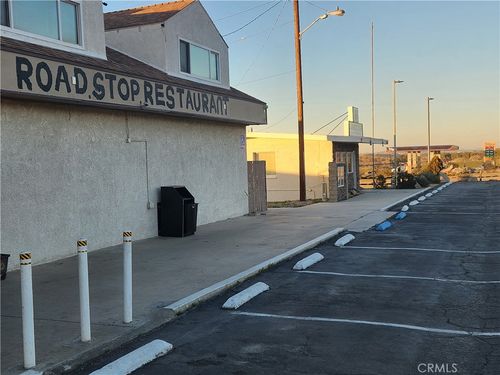 26468 National Trails Hwy, Helendale, CA, 92342-9737 | Card Image