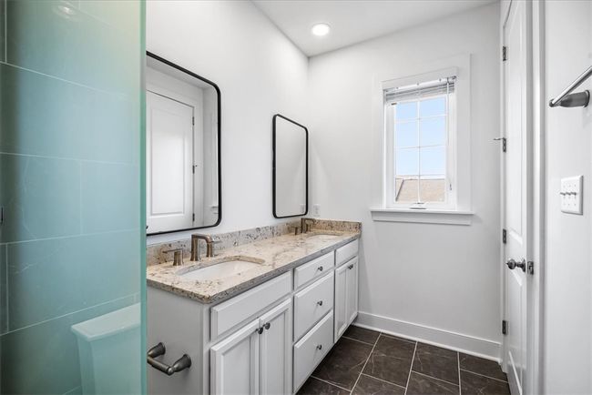 246 Limehouse Rd, Townhouse with 3 bedrooms, 3 bathrooms and null parking in Cranberry Twp PA | Image 25