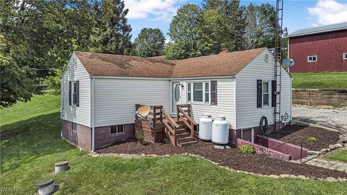 35659 County Road 122, Barnesville, OH, 43713-9558 | Card Image