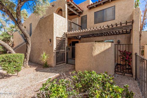 418 N Dodge Blvd, Tucson, AZ, 85716-5160 | Card Image