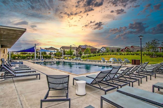 5907 Rotunda View View, House other with 3 bedrooms, 3 bathrooms and 2 parking in Austin TX | Image 30