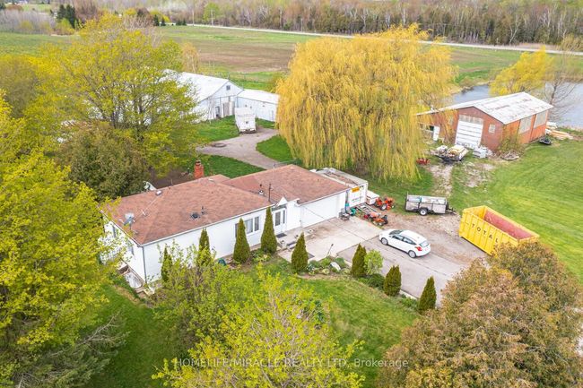 18330 Mountainview Rd, House other with 3 bedrooms, 1 bathrooms and 18 parking in Caledon East ON | Image 4