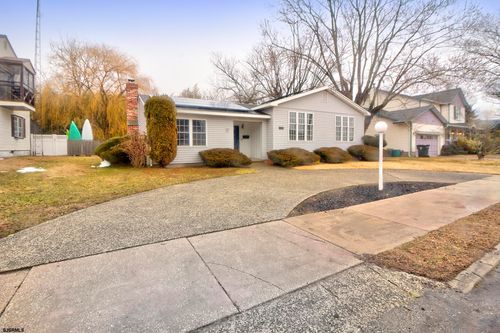 148 Plaza Pl, Pleasantville, NJ, 08232-3521 | Card Image