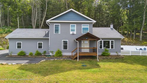 300 Gumbletown Rd, Paupack, PA, 18451-7740 | Card Image