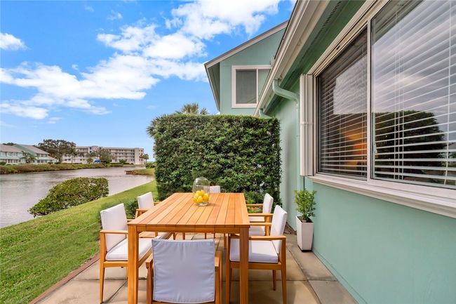 6304 - 6304 River Run Dr, House attached with 2 bedrooms, 2 bathrooms and null parking in Sebastian FL | Image 15