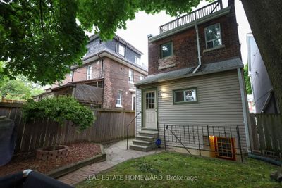 534 Pape Ave, House other with 3 bedrooms, 3 bathrooms and 3 parking in Toronto ON | Image 3