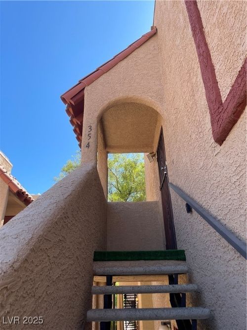 unit-354-4111 Sanderling Cir, Las Vegas, NV, 89103-6341 | Card Image