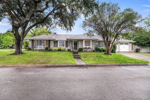 3501 Manchester St, Fort Worth, TX, 76109-1008 | Card Image
