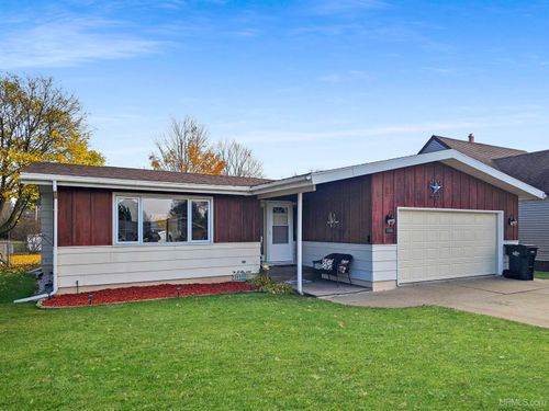 1115 S Lincoln Road, Escanaba, MI, 49829 | Card Image