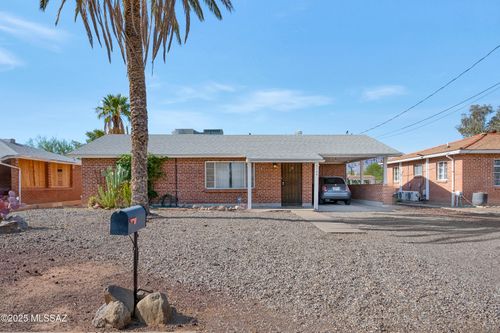 3349 E Camden St, Tucson, AZ, 85716-3615 | Card Image