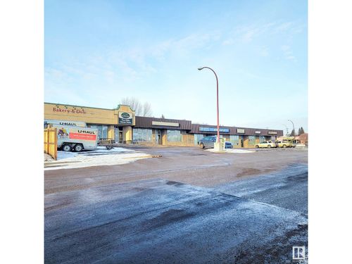 5010 50 Ave, Two Hills, AB, T0B4K0 | Card Image