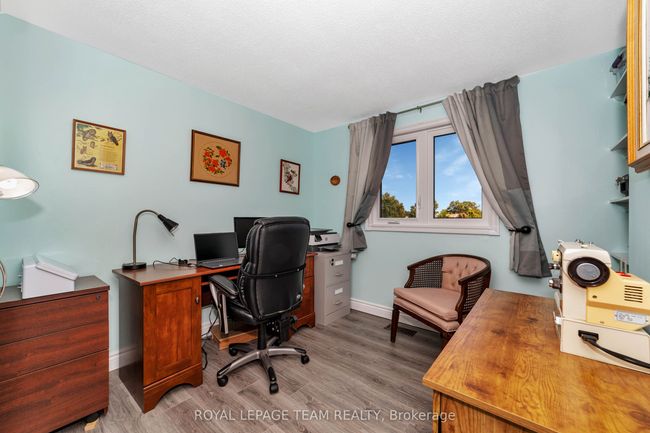 203 Rosemary Gdns, House attached with 3 bedrooms, 2 bathrooms and 4 parking in Orléans ON | Image 22
