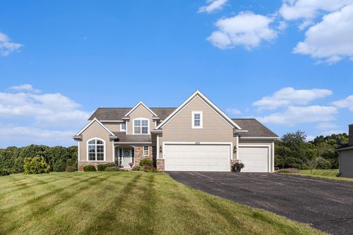 4658 Linden Br Ne, Ada, MI, 49301-8642 | Card Image