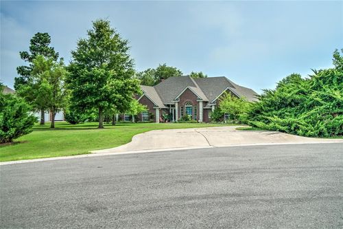 5701 Sunset Ridge Rd, Newalla, OK, 74857-9240 | Card Image