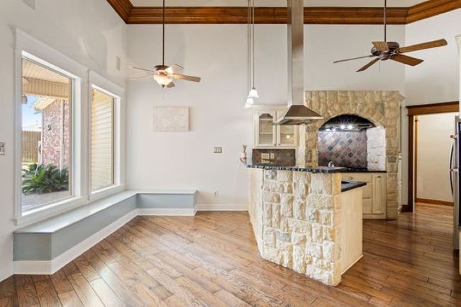 906 Millstone Ln, House other with 4 bedrooms, 4 bathrooms and null parking in Chandler TX | Image 15