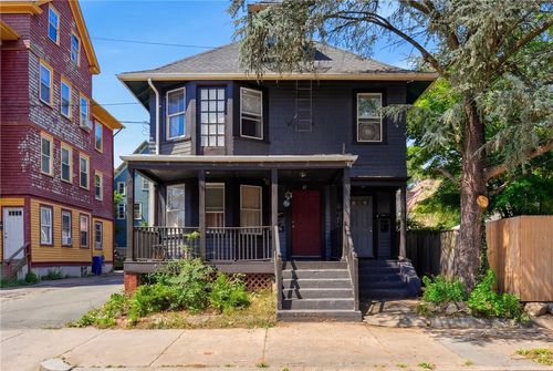 61 Moore St, Providence, RI, 02907-1414 | Card Image