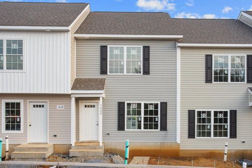 1325 Owen Ln, Harrisonburg, VA, 22802 | Card Image