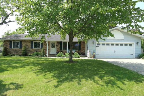 1502 Greenbriar St, Mt. Pleasant, MI, 48858-4334 | Card Image