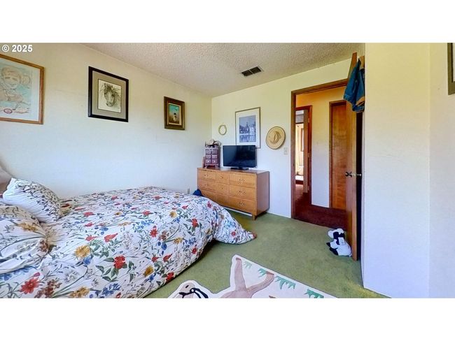 6356 Dole Rd, House other with 4 bedrooms, 3 bathrooms and 2 parking in Myrtle Creek OR | Image 20
