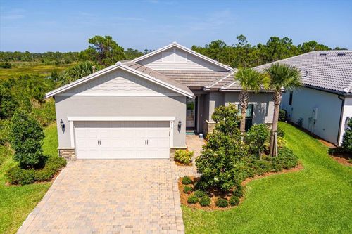 415 Se Crathes St, Port St. Lucie, FL, 34984-8404 | Card Image