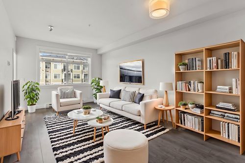 312-20696 Eastleigh Cres, Langley, BC, V3A0M3 | Card Image