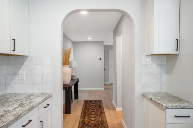 7 Corte De Canoncito, House other with 5 bedrooms, 4 bathrooms and null parking in Cedar Crest NM | Image 24