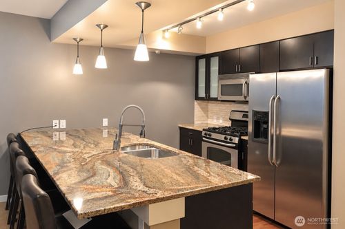3008-819 Virginia St, Seattle, WA, 98101-4431 | Card Image