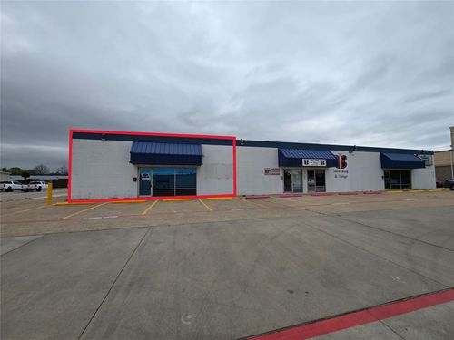 7723 Maplewood Ave, North Richland Hills, TX, 76180-6863 | Card Image