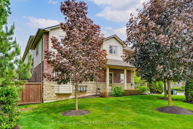 16 - 5 Liddycoat Lane, Condo with 3 bedrooms, 3 bathrooms and 1 parking in Ancaster ON | Image 6