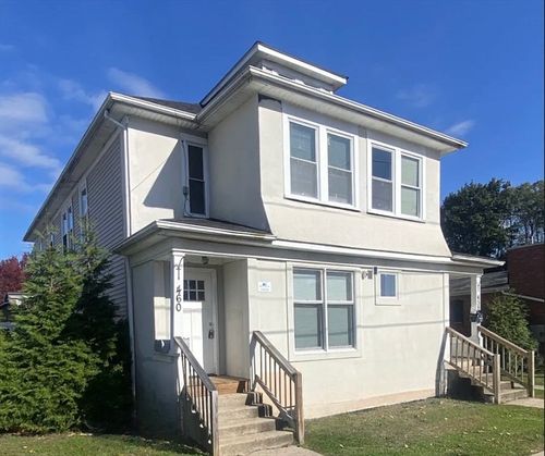 2l-460 Grattan St, Chicopee, MA, 01020-1550 | Card Image