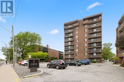906-3936 Wyandotte St E, Windsor, ON, N8Y4V1 | Card Image