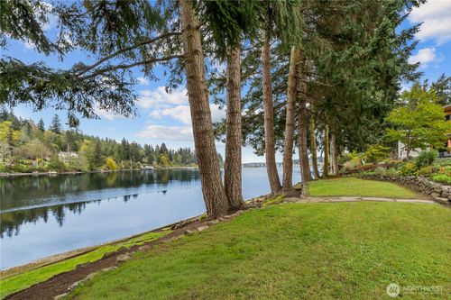 6810 Ne Wood Bay Ln, Poulsbo, WA, 98370-7702 | Card Image