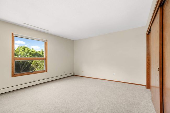 Primary Bedroom | Image 15