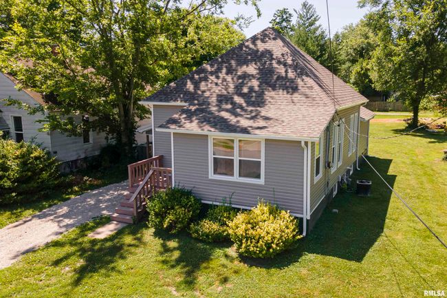 807 E Park St, House other with 3 bedrooms, 1 bathrooms and null parking in Du Quoin IL | Image 5