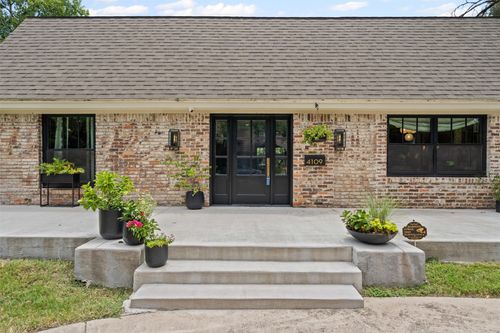4109 Glenwood Dr, Fort Worth, TX, 76109-1633 | Card Image