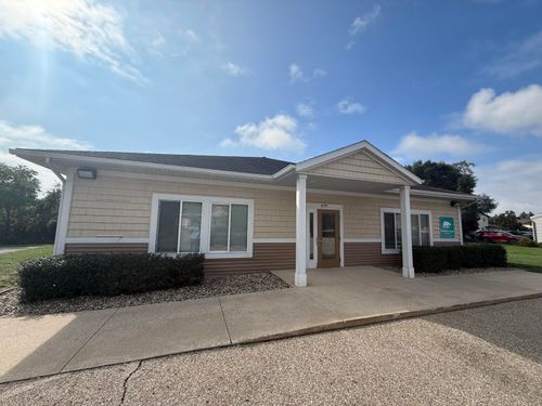 499 Century Ln, Holland, MI, 49423-4393 | Card Image