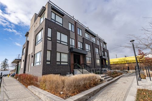 202-1150 Briar Hill Ave, York, ON, M6B0A9 | Card Image