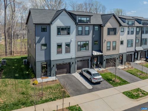 1816 Fowler St, CHARLOTTESVILLE, VA, 22901-3271 | Card Image