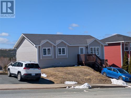 18 Hercules Place, St. John's, NL, A1A6B3 | Card Image