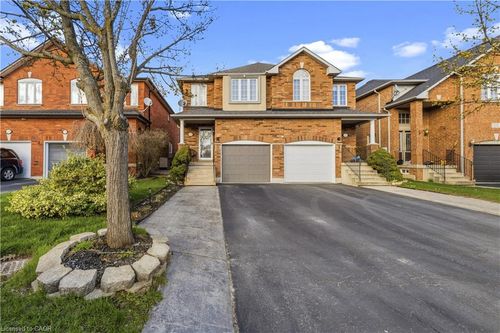 1795 Creek Way, Burlington, ON, L7L6R1 | Card Image
