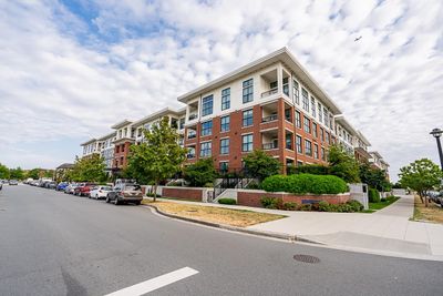 433 - 9500 Tomicki Ave, Condo with 3 bedrooms, 2 bathrooms and 2 parking in Richmond BC | Image 2