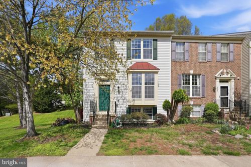 6508 Sharps Dr, CENTREVILLE, VA, 20121-2385 | Card Image