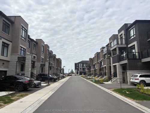 77 Riley Reed Lane, Richmond Hill, ON, L4S0M3 | Card Image