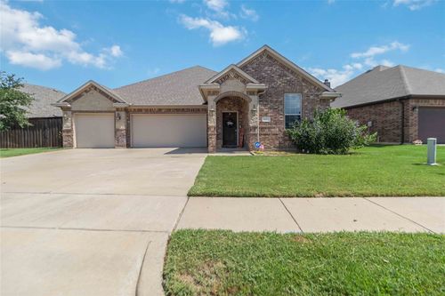 1663 Fraser Dr, Burleson, TX, 76028-1783 | Card Image