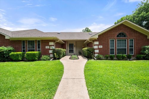 1209 W 3rd Ave, Corsicana, TX, 75110-4455 | Card Image
