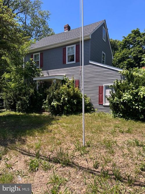 677 Monmouth Road, Wrightstown, NJ, 08562 | Card Image
