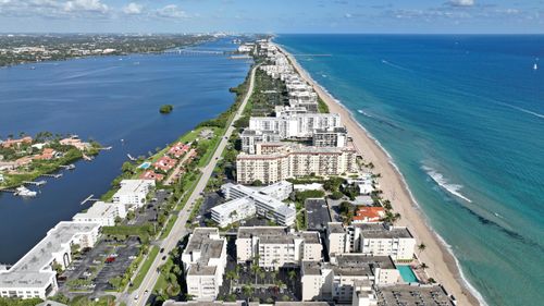 l405-3520 S Ocean Blvd, South Palm Beach, FL, 33480-6440 | Card Image